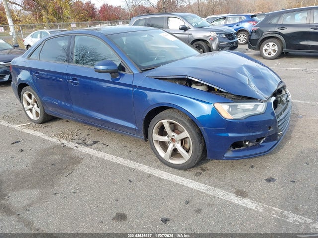 2016 AUDI A3 WAUB8GFF9G1020948 Photo 0