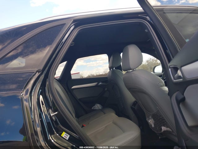 2018 AUDI Q3 WA1BCCFSXJR031354 Photo 7