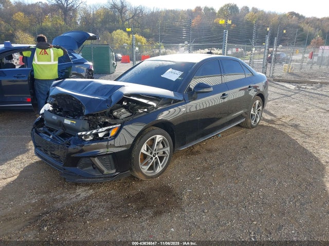 2021 AUDI A4 WAUEAAF49MA043526 Photo 1