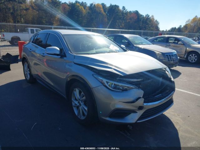 2017 INFINITI QX30 SJKCH5CP3HA033329