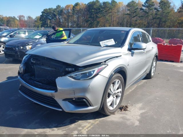2017 INFINITI QX30 SJKCH5CP3HA033329 Photo 1