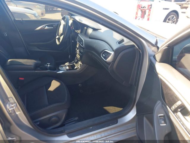 2017 INFINITI QX30 SJKCH5CP3HA033329 Photo 4