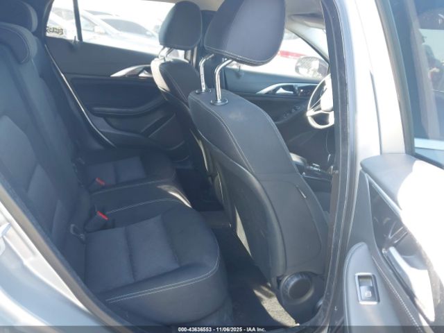 2017 INFINITI QX30 SJKCH5CP3HA033329 Photo 7