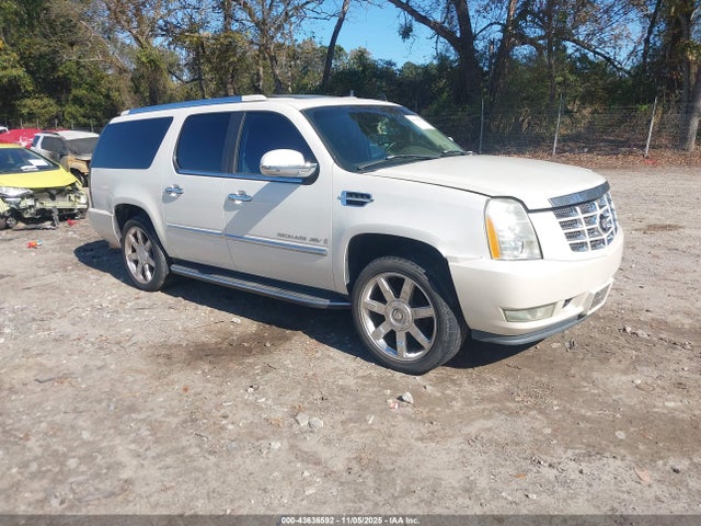 2007 CADILLAC ESCALADE ESV 1GYFK66877R238870 Photo 0