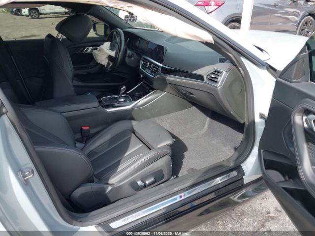 2022 BMW M240 3MW53CM0XN8C63714 Photo 4