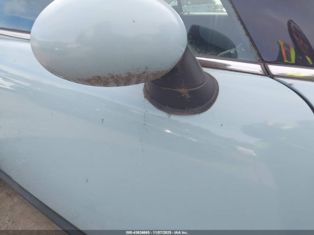 2011 MINI COOPER WMWZN3C57BT133614 Photo 5