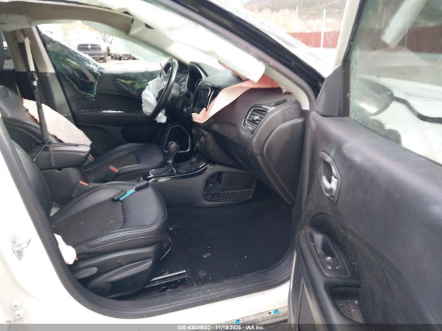 2021 JEEP COMPASS 3C4NJDBB5MT547699 Photo 4