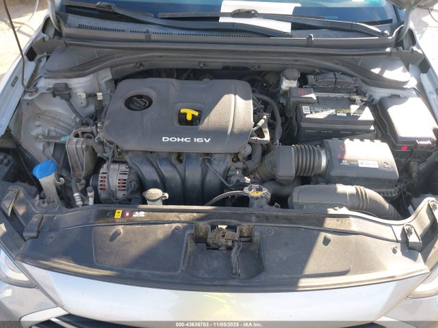 43636703 :رقم المزاد ، 5NPD84LF4HH065160 vin ، 2017 Hyundai Elantra Se مزاد بيع