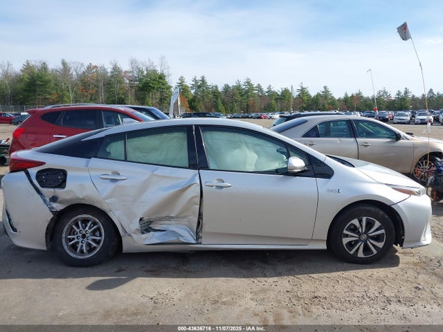 JTDKARFP4H3059819 Toyota Prius Prime Plus