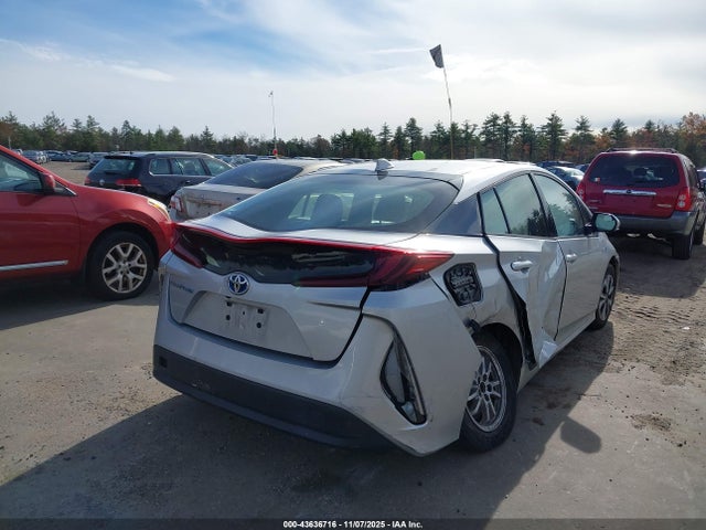 JTDKARFP4H3059819 Toyota Prius Prime Plus