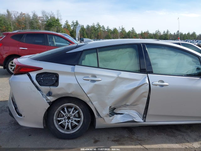 JTDKARFP4H3059819 Toyota Prius Prime Plus