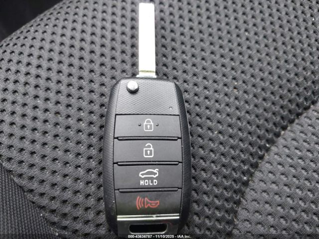 2019 KIA OPTIMA 5XXGT4L38KG297099 Photo 10