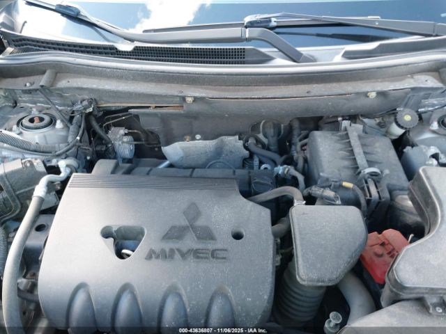 2017 MITSUBISHI OUTLANDER JA4AD3A30HZ060509 Photo 9