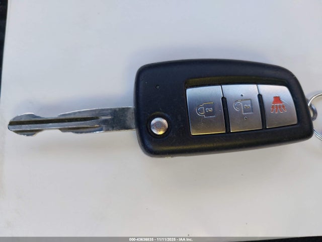 Продажа на аукционе авто 2017 Nissan Rogue S, vin: KNMAT2MTXHP560705, номер лота: 43636835