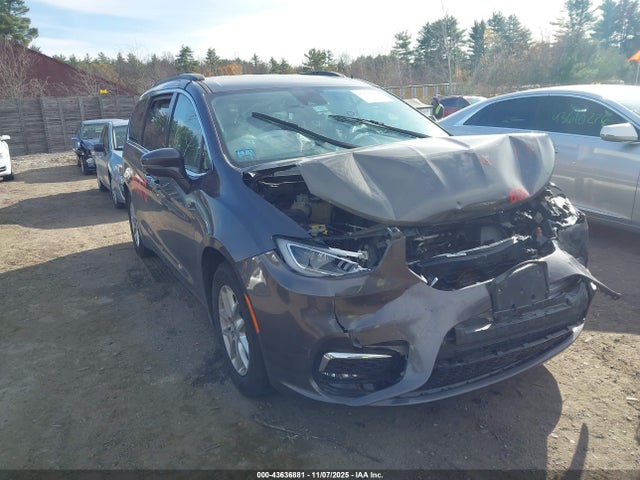 Продажа на аукционе авто 2022 Chrysler Pacifica Touring L, vin: 2C4RC1BG1NR122300, номер лота: 43636881