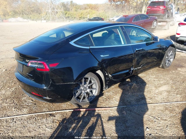 2019 TESLA MODEL 3 5YJ3E1EB4KF384528 Photo 3