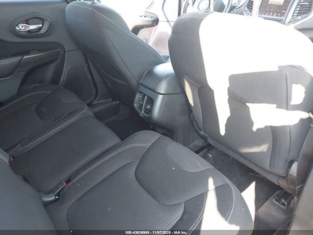 2016 JEEP CHEROKEE 1C4PJMCS6GW219262 Photo 7