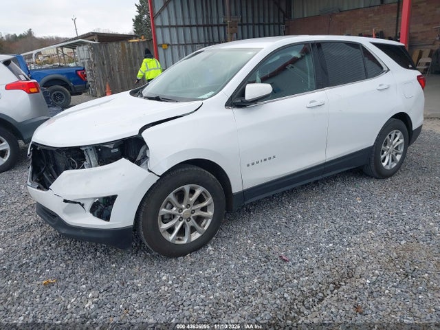 Chevrolet EQUINOX LT 2018 2GNAXJEV7J6278873 Image 2