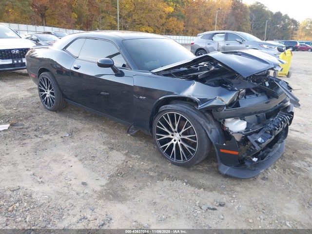 43637014 :رقم المزاد ، 2C3CDZGG1JH322818 vin ، 2018 Dodge Challenger Gt Awd مزاد بيع