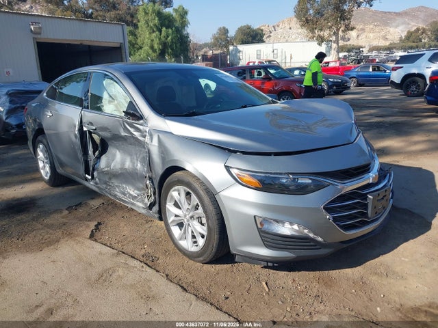2025 CHEVROLET MALIBU 1G1ZD5ST6SF120927
