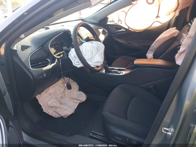 2025 CHEVROLET MALIBU 1G1ZD5ST6SF120927 Photo 4