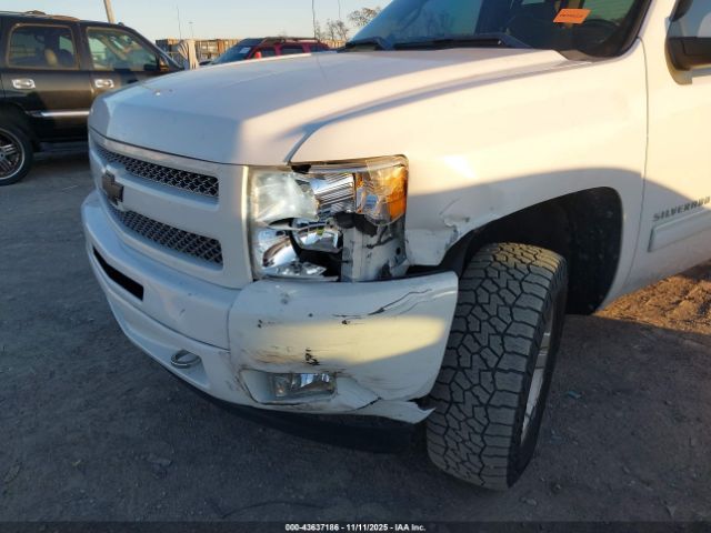 2011 CHEVROLET SILVERADO 1500 1GCRKSE30BZ242611 Photo 5