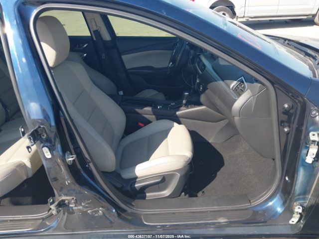 2017 MAZDA MAZDA6 JM1GL1V53H1146432 Photo 4
