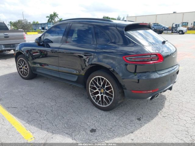 2017 PORSCHE MACAN WP1AB2A5XHLB20997 Photo 2