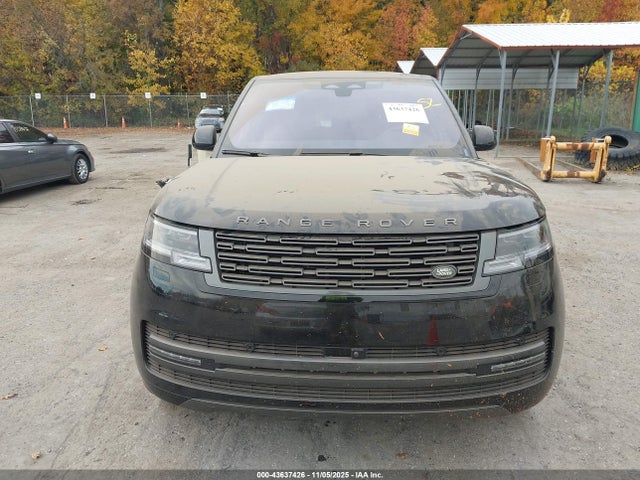 SALKP9FUXPA022605 Land Rover Range Rover P400 Se