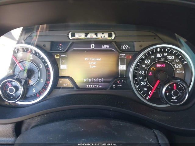 3C6UR5FL7LG111884 RAM 2500 Laramie 4x4 6&#039;4 Box