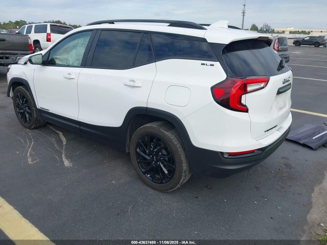 2024 GMC TERRAIN 3GKALMEG1RL212063 Photo 2