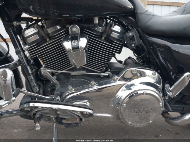 2023 HARLEY-DAVIDSON FLHXS 1HD1KRP11PB628308 Photo 8