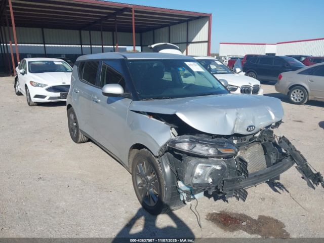 2021 KIA SOUL KNDJ33AU2M7764105