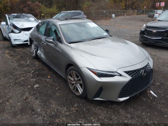 2021 LEXUS IS 300 JTHC81F26M5044984