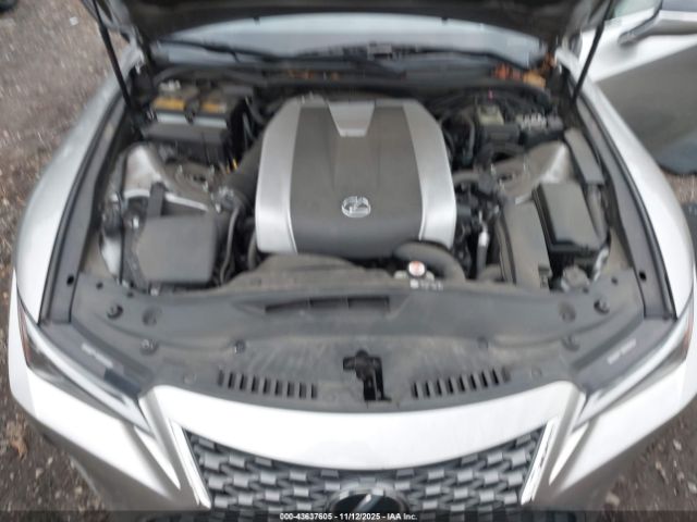 2021 LEXUS IS 300 JTHC81F26M5044984 Photo 9