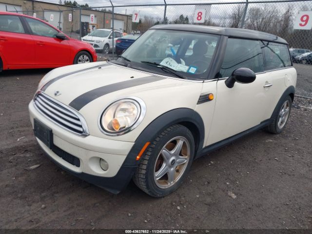 2008 MINI COOPER CLUBMAN WMWML33588TN67436 Photo 1