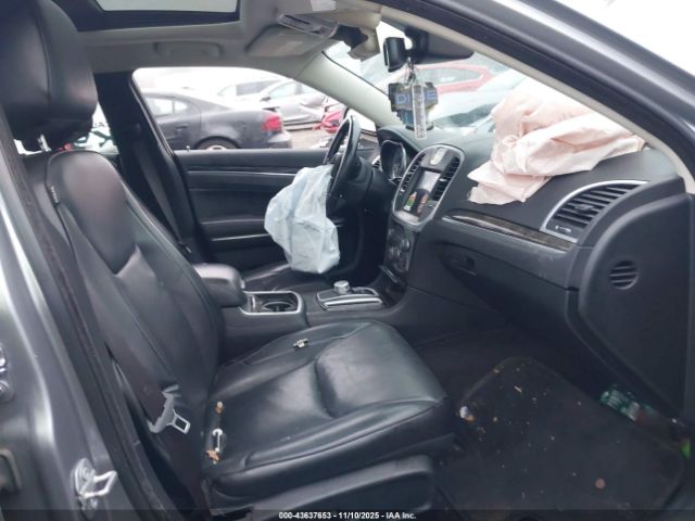 2017 CHRYSLER 300C 2C3CCAKGXHH580311 Photo 4