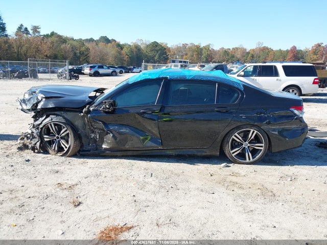 BMW 750i 2019 WBA7F0C59KGM24255 Image 14