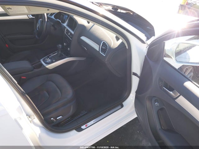 2016 AUDI A4 WAUAFAFLXGN015612 Photo 4