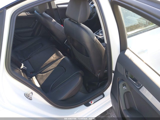 2016 AUDI A4 WAUAFAFLXGN015612 Photo 7