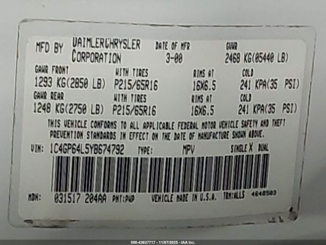 2000 CHRYSLER TOWN & COUNTRY 1C4GP64L5YB674792 Photo 8