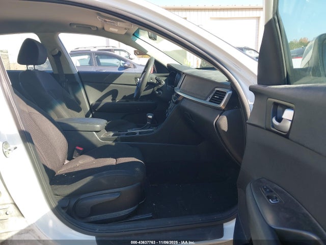 5XXGT4L39KG279324 KIA Optima Lx