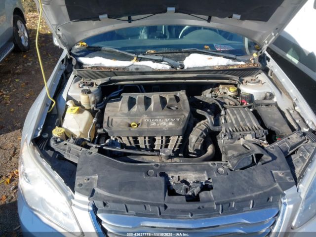2011 CHRYSLER 200 1C3BC2FB1BN533750 Photo 9