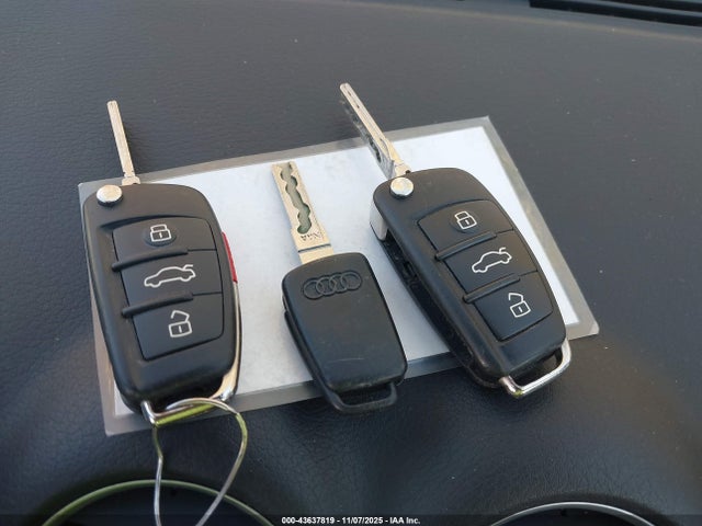 2009 AUDI A4 WAUDF48HX9K011300 Photo 10