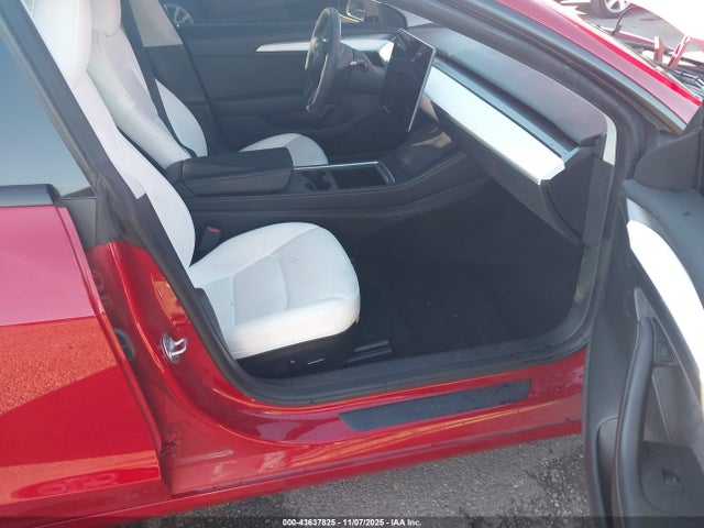 2023 TESLA MODEL 3 5YJ3E1EA7PF666676 Photo 4