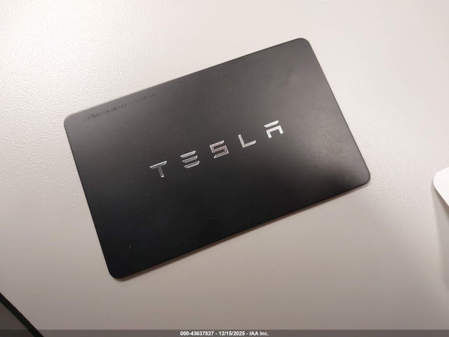 2023 TESLA MODEL Y 7SAYGDEE0PA165391 Photo 10