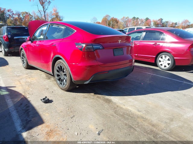 2023 TESLA MODEL Y 7SAYGDEE0PA165391 Photo 2