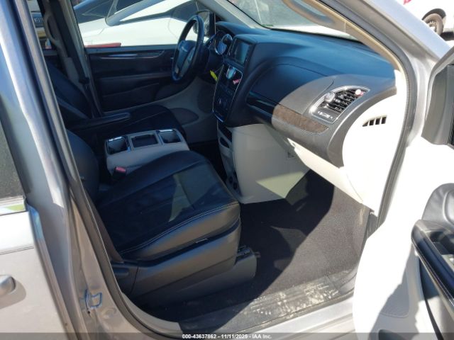 2015 CHRYSLER TOWN & COUNTRY 2C4RC1BGXFR544793 Photo 4