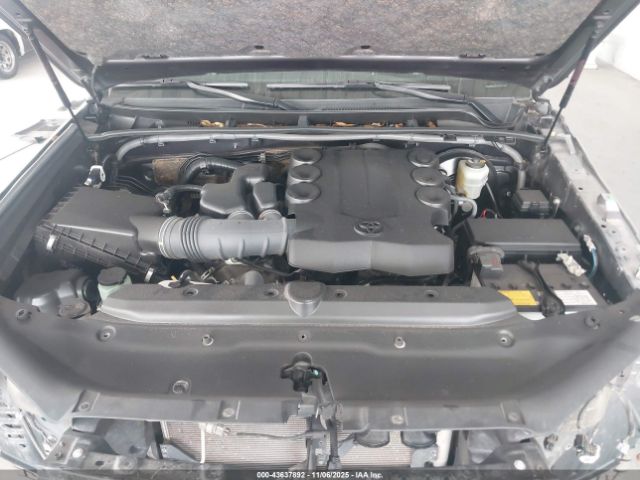 2023 TOYOTA 4RUNNER JTEEU5JR4P5284360 Photo 9