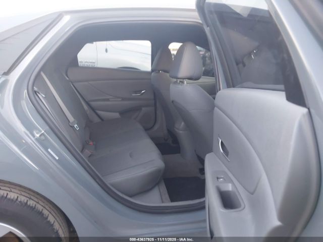 2022 HYUNDAI ELANTRA KMHLL4AG9NU317326 Photo 7